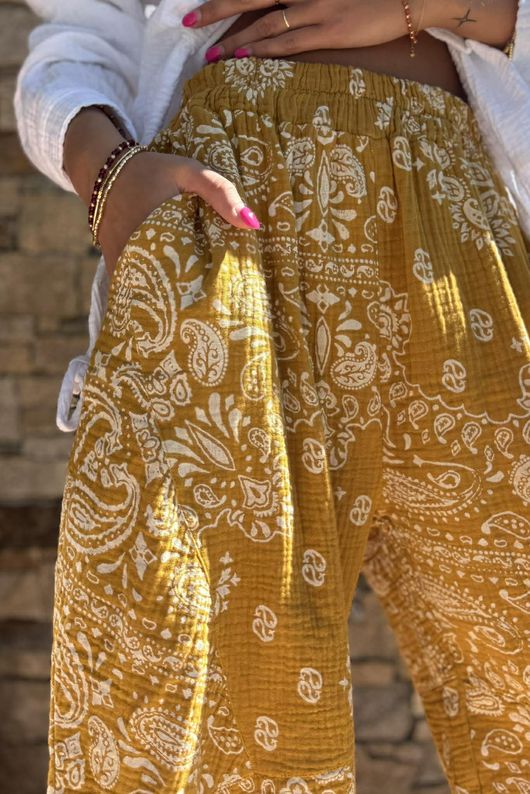 Hush Pillow Cotton Bandana B Classic Barrel Pant Mustard